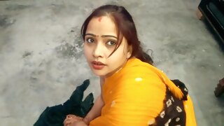 anal Kaamwali Bai ko akela pakar Malik ne chod dala Full Movie creampie blowjob